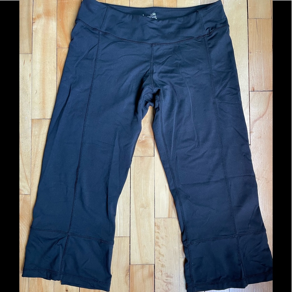 Kyodan black athletic pants. Size medium